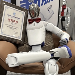 银河通用“银河星仔”将于9月3日开启预订